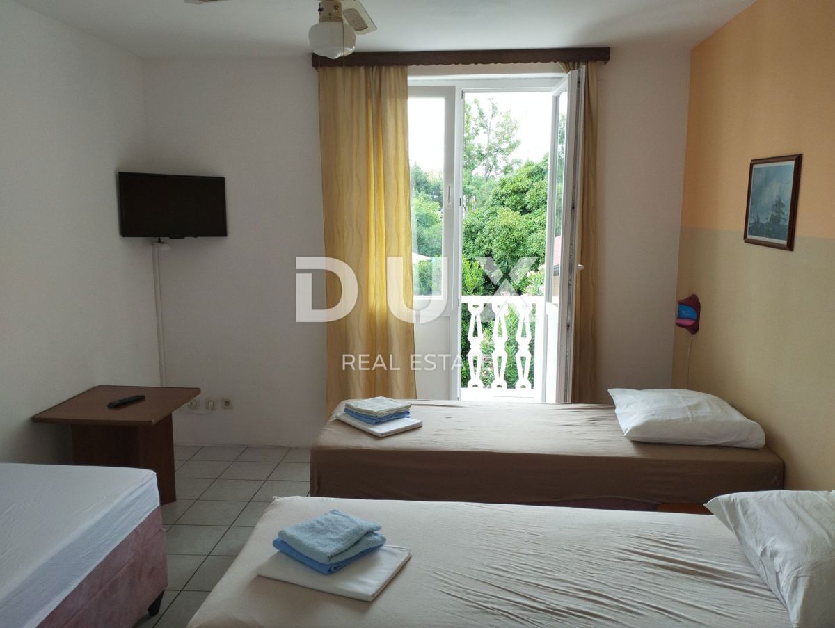 ZARA, SABUNIKE - Hotel a 200 metri dal mare! Bel lavoro! Opportunità di investimento!