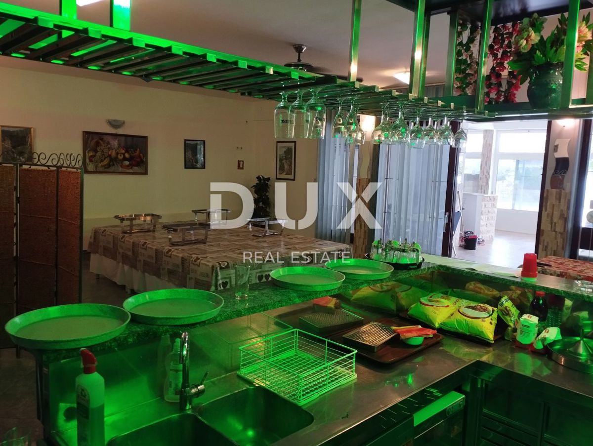 ZARA, SABUNIKE - Hotel a 200 metri dal mare! Bel lavoro! Opportunità di investimento!