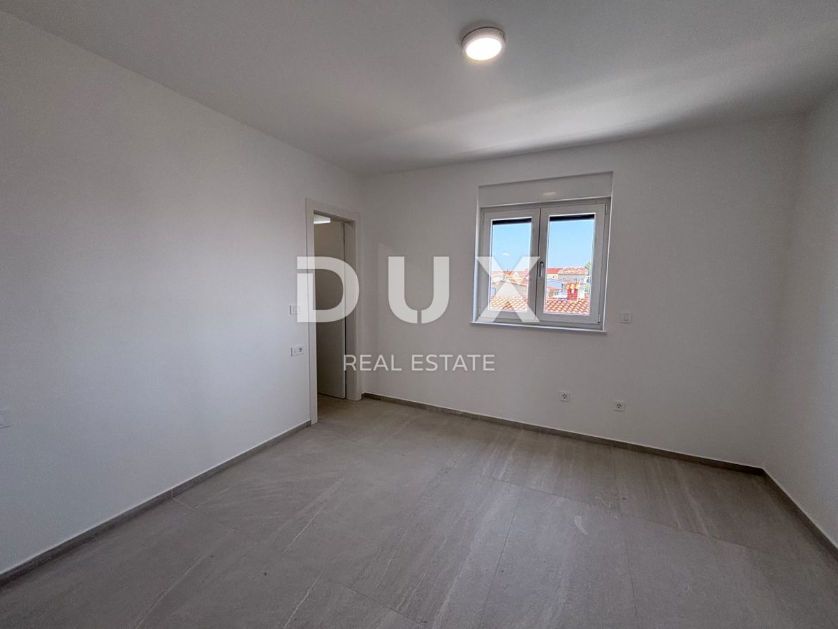 ZADAR, PRIVLAKA - Attico 130 metri dal mare