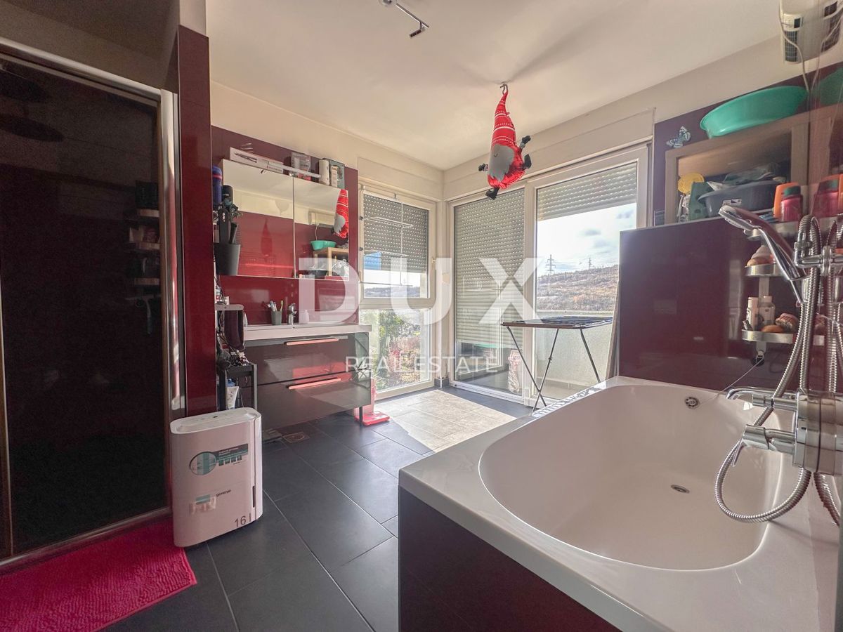 RIJEKA, ŠKURINJE - duplex 3 camere da letto + soggiorno in un nuovo edificio con terrazza
