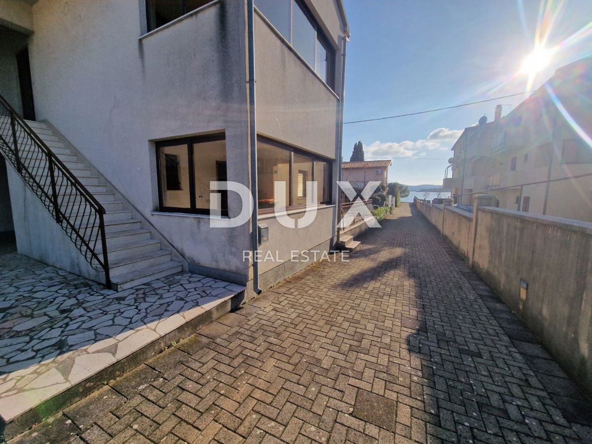 ZADAR, TURANJ - casa vicino alla spiaggia