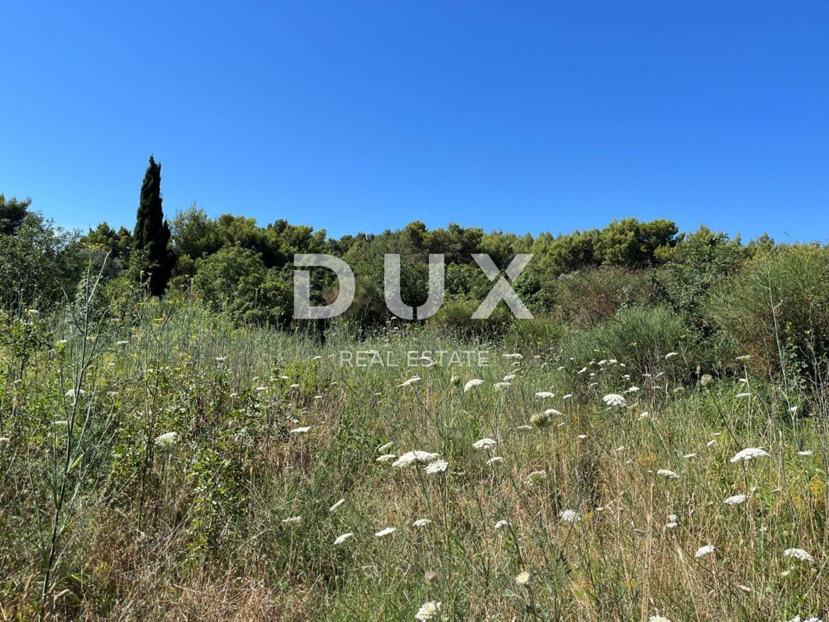 Terreno Premantura, Medulin, 1.800m2