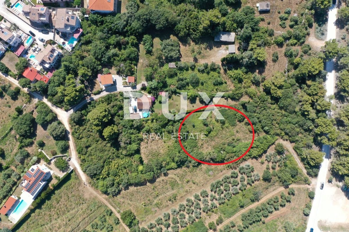 Terreno Premantura, Medulin, 1.800m2