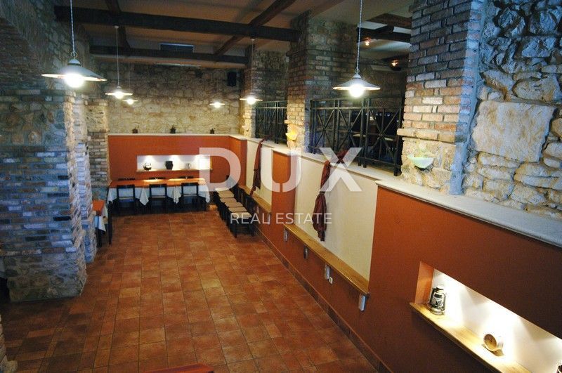 LABIN- RABAC - Tenuta del XVII secolo 3000m2 + area 18772 m²