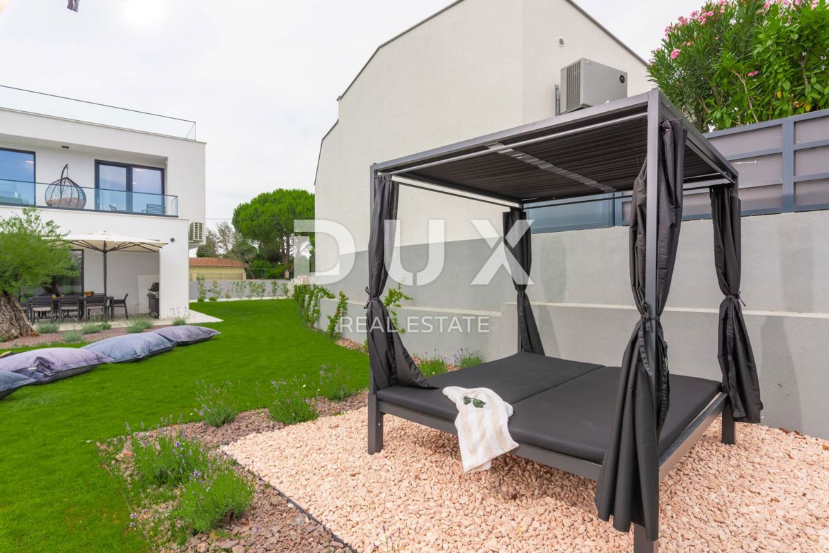ISTRIA, BANJOLE - Villa moderna a 300 m dal mare in esclusiva per DUX!