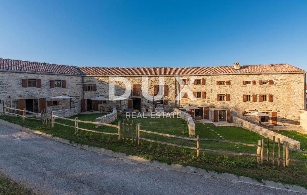 ISTRIA, GROŽNJAN - Bellissima proprietà con 5 unità abitative