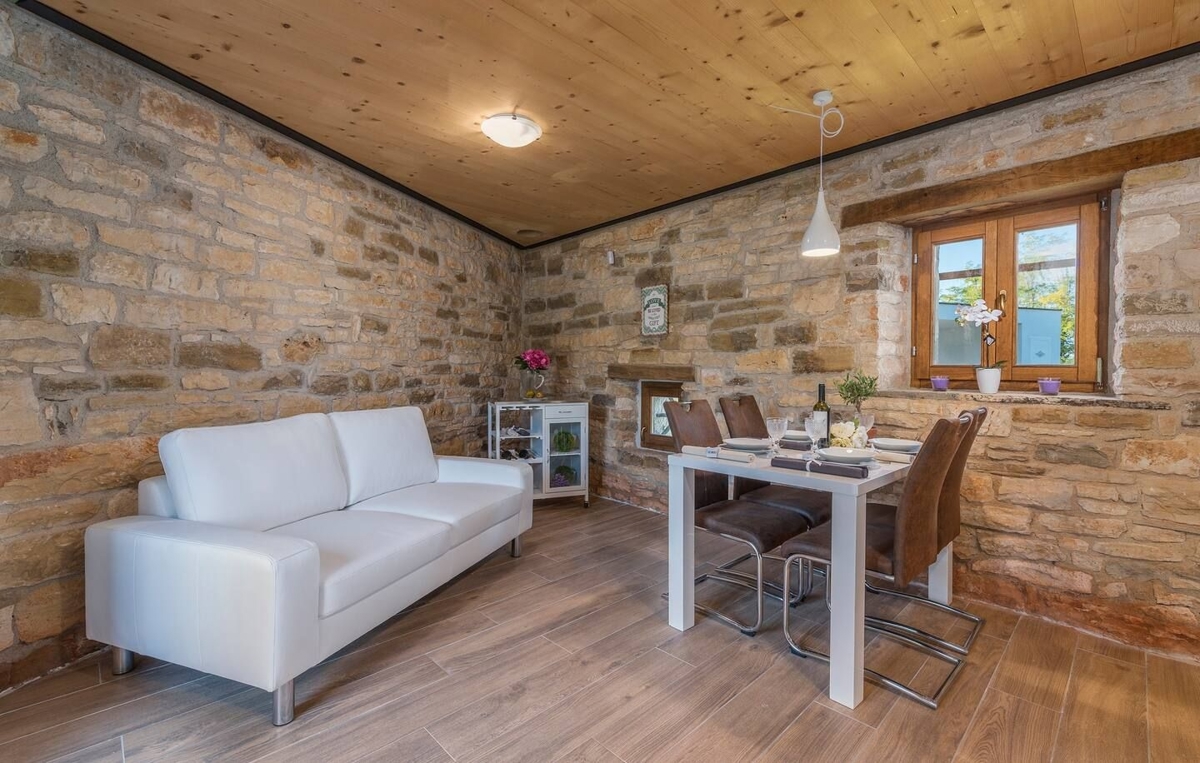 ISTRIA, GROŽNJAN - Bellissima proprietà con 5 unità abitative