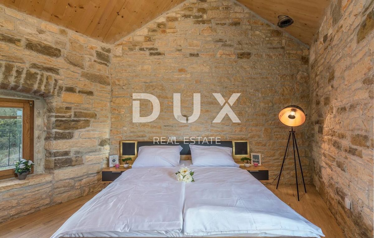 ISTRIA, GROŽNJAN - Bellissima proprietà con 5 unità abitative