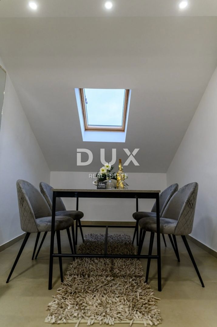 NOVI VINODOLSKI - casa / villa 1134m2 con appartamenti con vista panoramica sul mare e piscina + giardino 1750m2