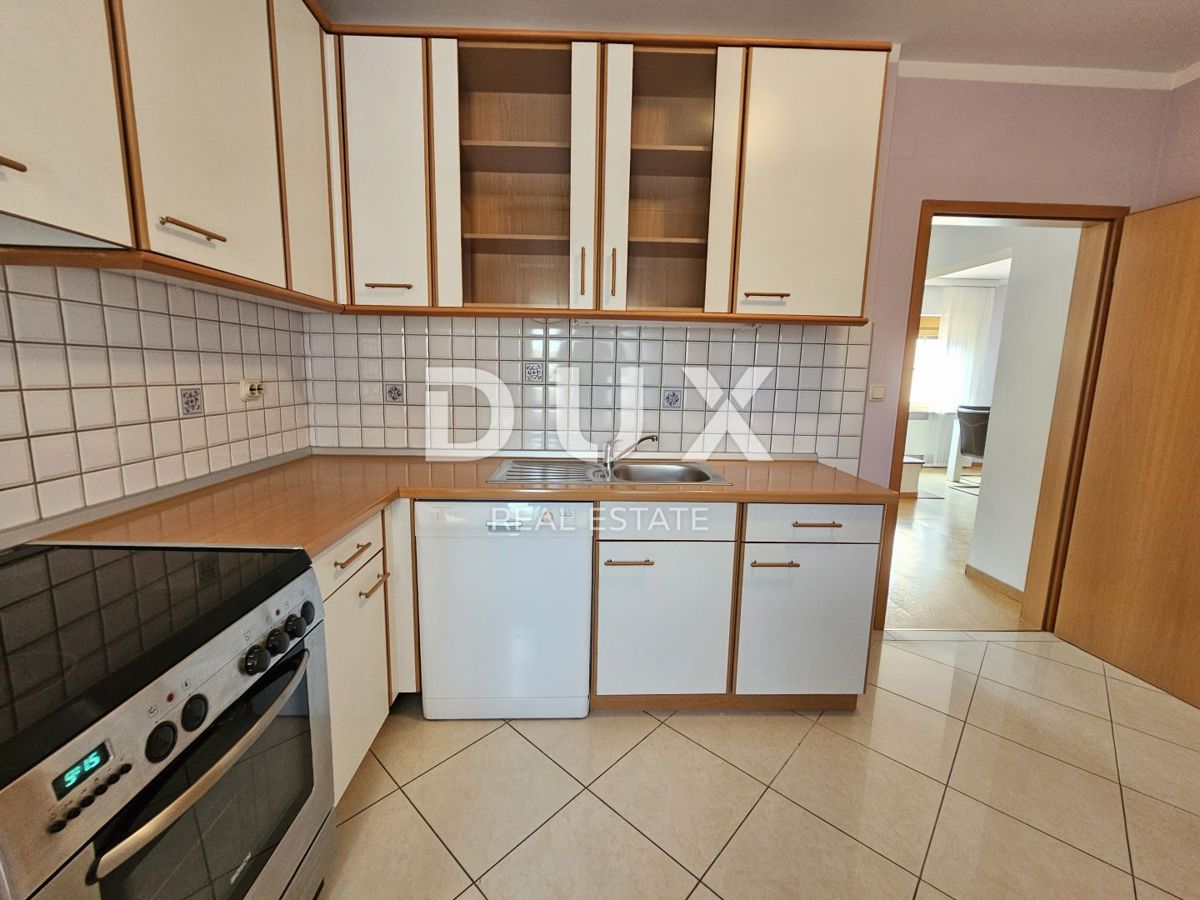 ISTRIA, POLA - Casa di appartamenti di qualità per famiglie in una posizione attraente