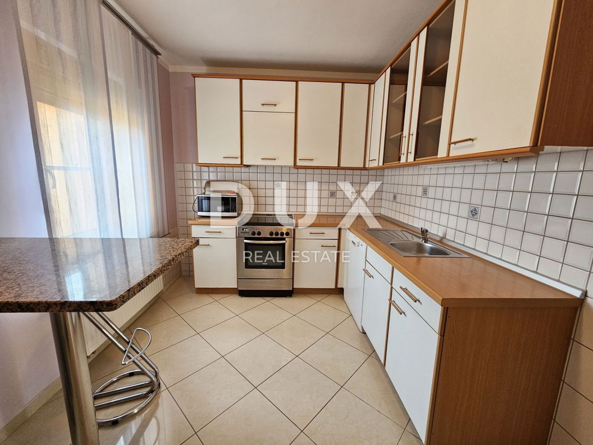 ISTRIA, POLA - Casa di appartamenti di qualità per famiglie in una posizione attraente