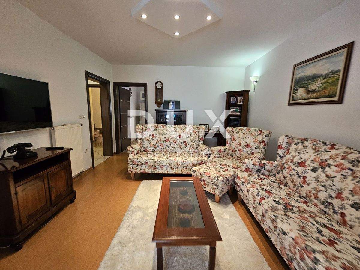 ISTRIA, POLA - Casa di appartamenti di qualità per famiglie in una posizione attraente