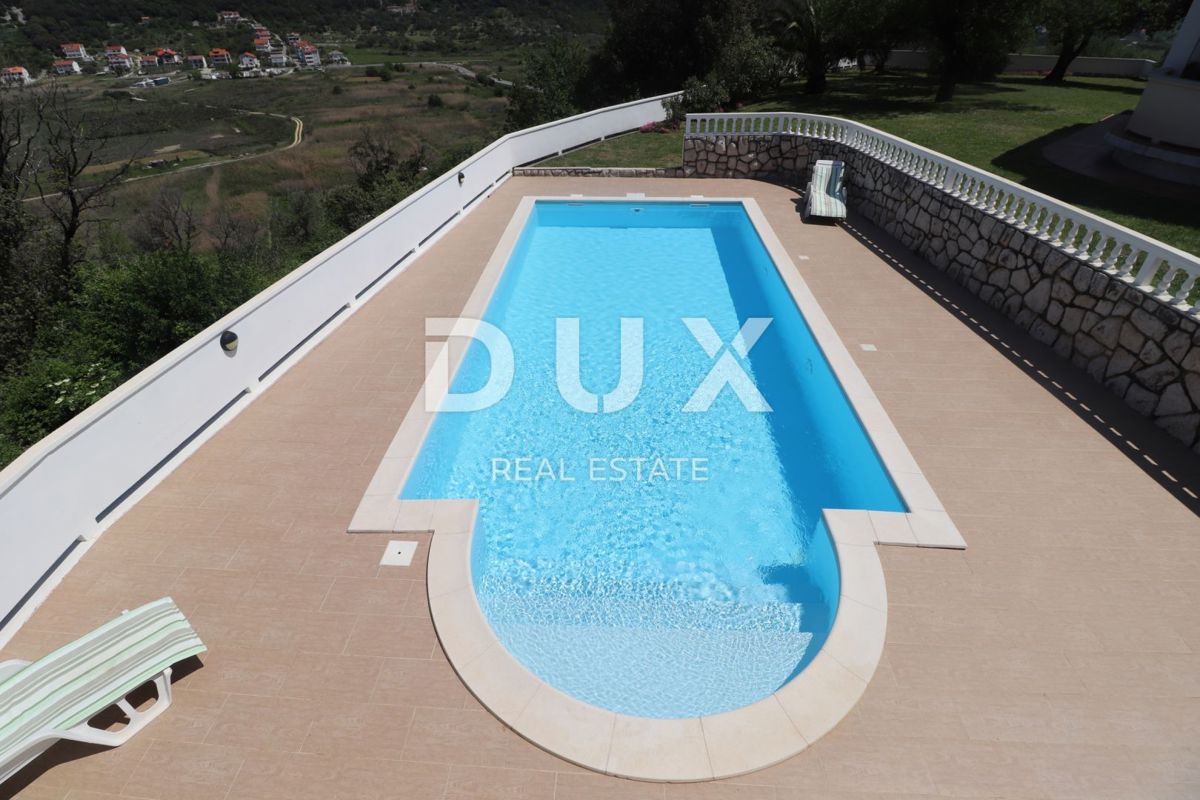 ISOLA DI RAB, SUPETARSKA DRAGA - Bellissima villa con piscina in un'ottima posizione