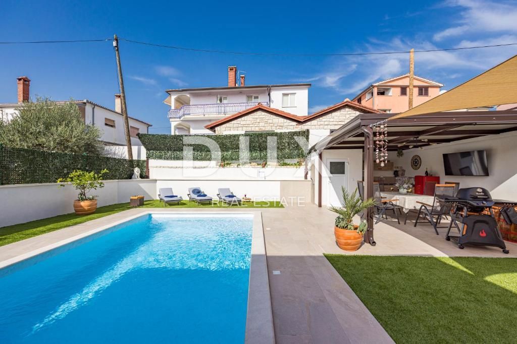 ISTRIA, ROVIGNO - CASA DI LUSSO CON PISCINA E ZONA SPA