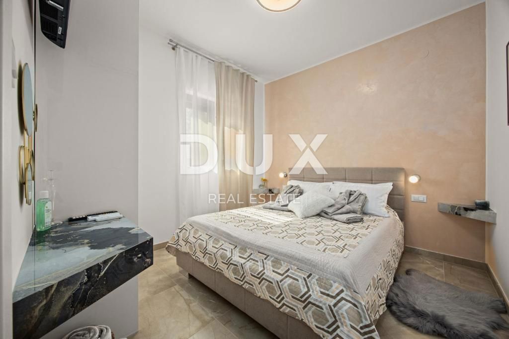 ISTRIA, ROVIGNO - CASA DI LUSSO CON PISCINA E ZONA SPA