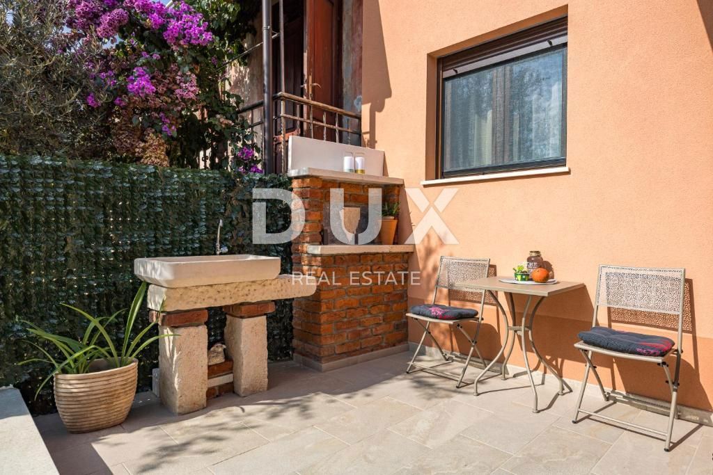 ISTRIA, ROVIGNO - CASA DI LUSSO CON PISCINA E ZONA SPA