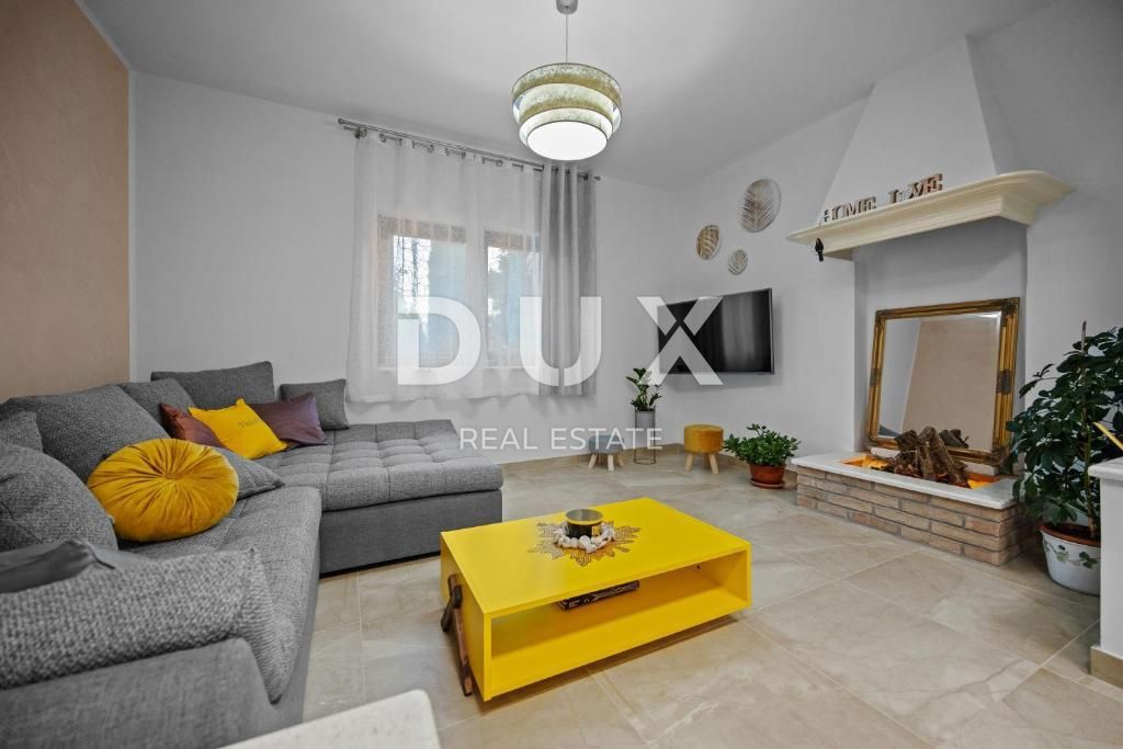 ISTRIA, ROVIGNO - CASA DI LUSSO CON PISCINA E ZONA SPA