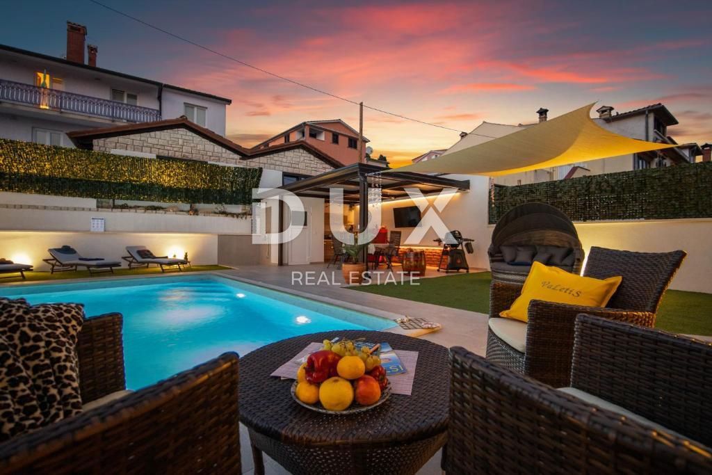 ISTRIA, ROVIGNO - CASA DI LUSSO CON PISCINA E ZONA SPA