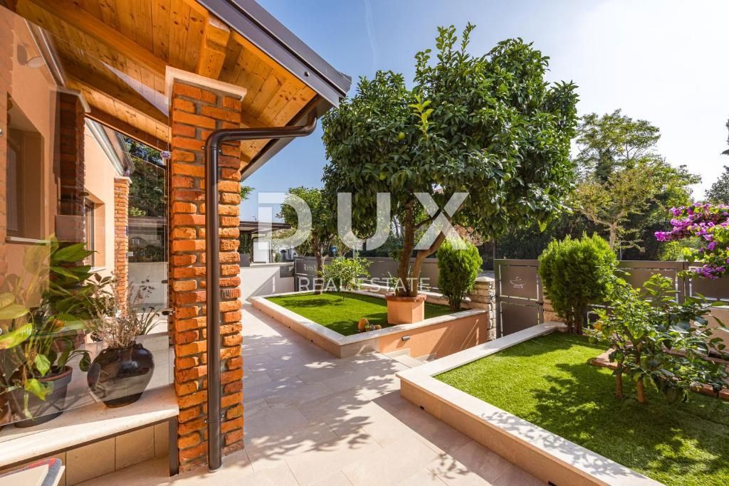 ISTRIA, ROVIGNO - CASA DI LUSSO CON PISCINA E ZONA SPA