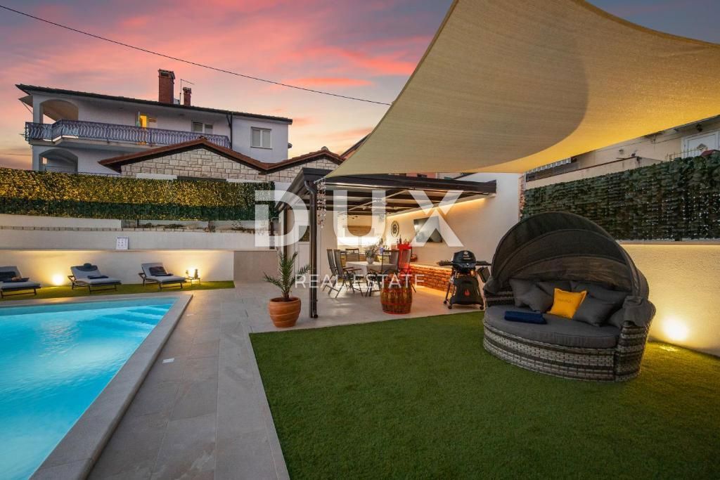 ISTRIA, ROVIGNO - CASA DI LUSSO CON PISCINA E ZONA SPA
