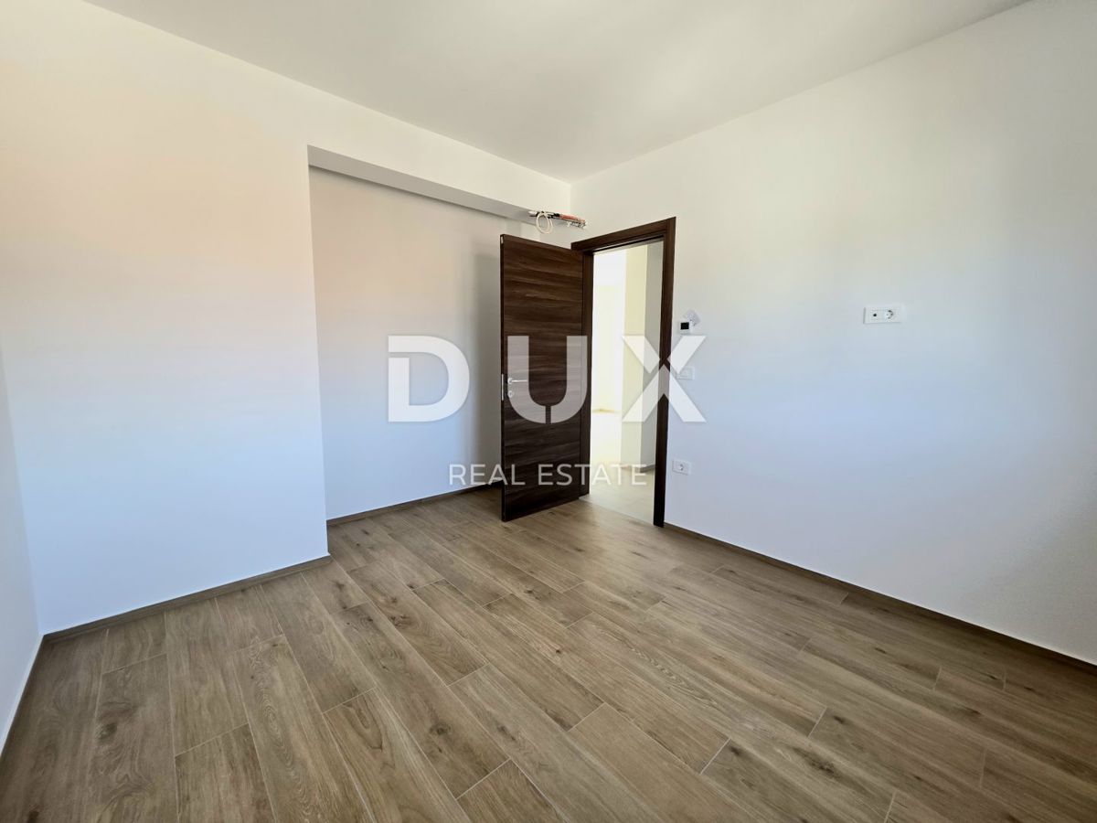 ISTRIA, ŠTINJAN - Una combinazione perfetta di lusso e comfort, appartamento 2SS+DB con garage privato a soli 500 metri da spiagge ben curate e lunghe passeggiate in riva al mare