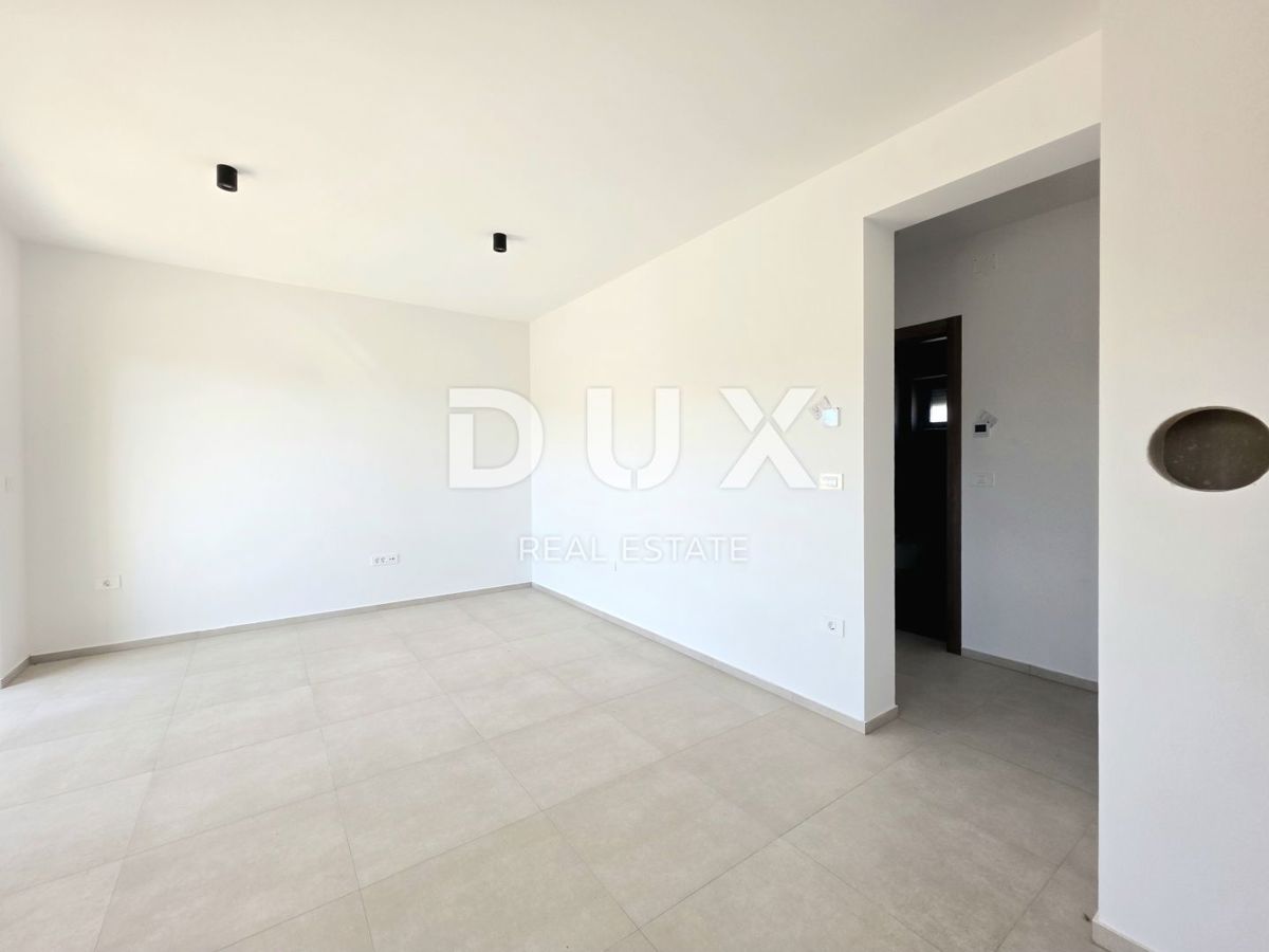 ISTRIA, ŠTINJAN - Una combinazione perfetta di lusso e comfort, appartamento 2SS+DB con garage privato a soli 500 metri da spiagge ben curate e lunghe passeggiate in riva al mare