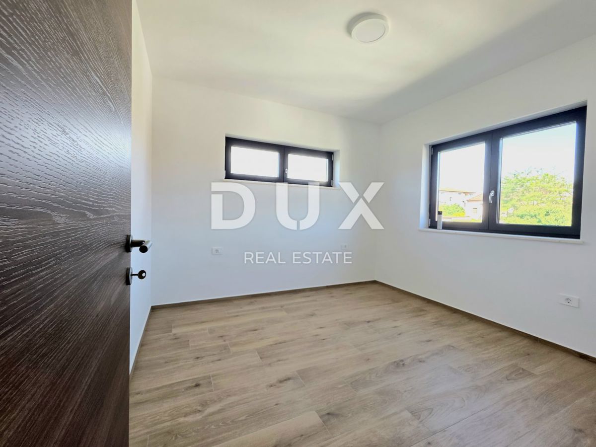 ISTRIA, ŠTINJAN - Una combinazione perfetta di lusso e comfort, appartamento 2SS+DB con garage privato a soli 500 metri da spiagge ben curate e lunghe passeggiate in riva al mare