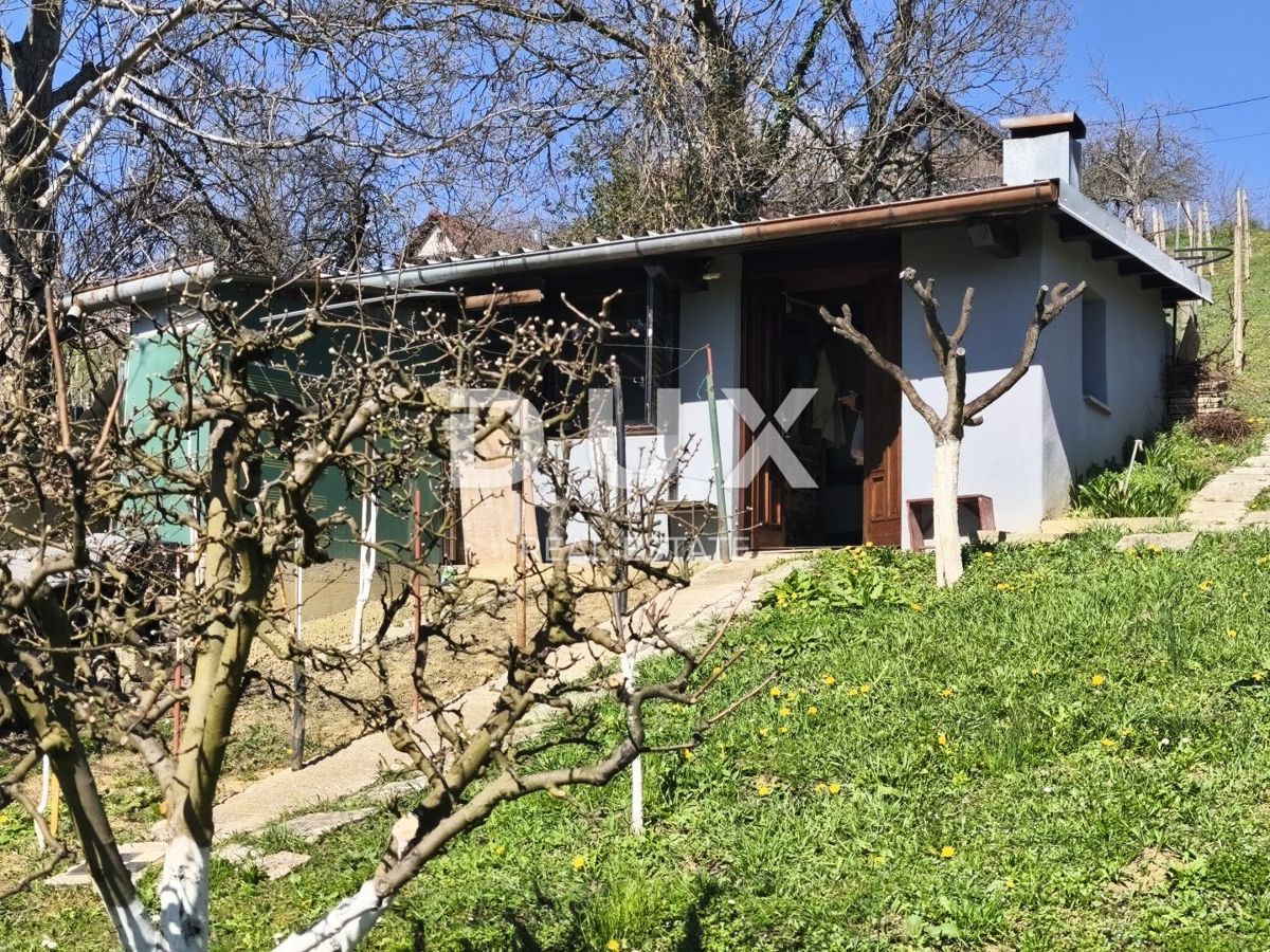ZAGABRIA, ČRNOMEREC, MIKULIĆI - Terreno con una casa e potenziale edificabile