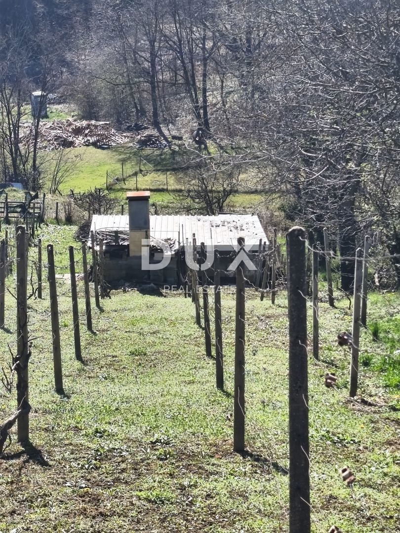 ZAGABRIA, ČRNOMEREC, MIKULIĆI - Terreno con una casa e potenziale edificabile