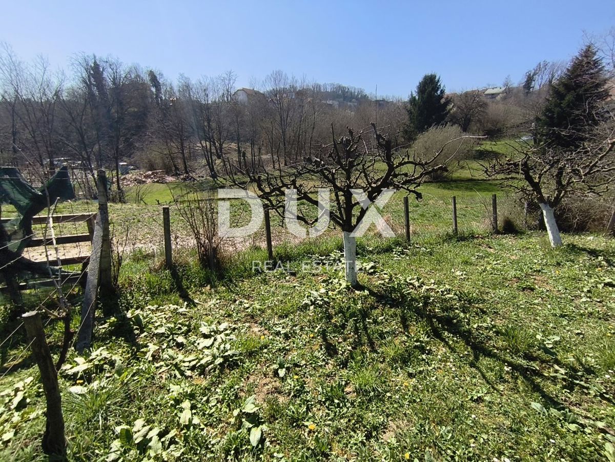 ZAGABRIA, ČRNOMEREC, MIKULIĆI - Terreno con una casa e potenziale edificabile
