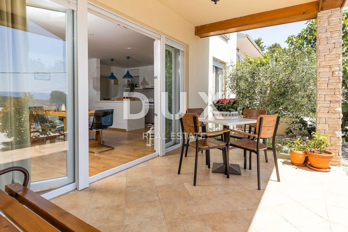 BRIBIR - bellissima villa con vista mare
