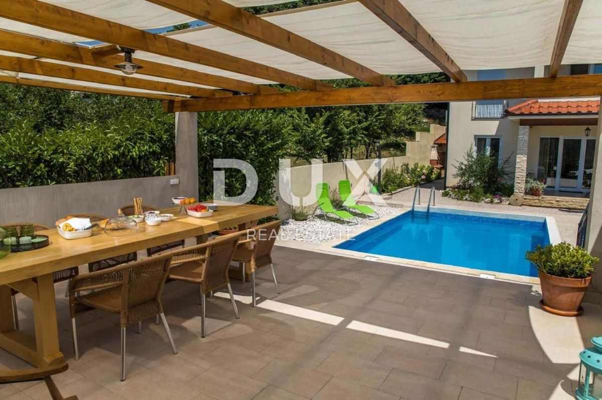 BRIBIR - bellissima villa con vista mare