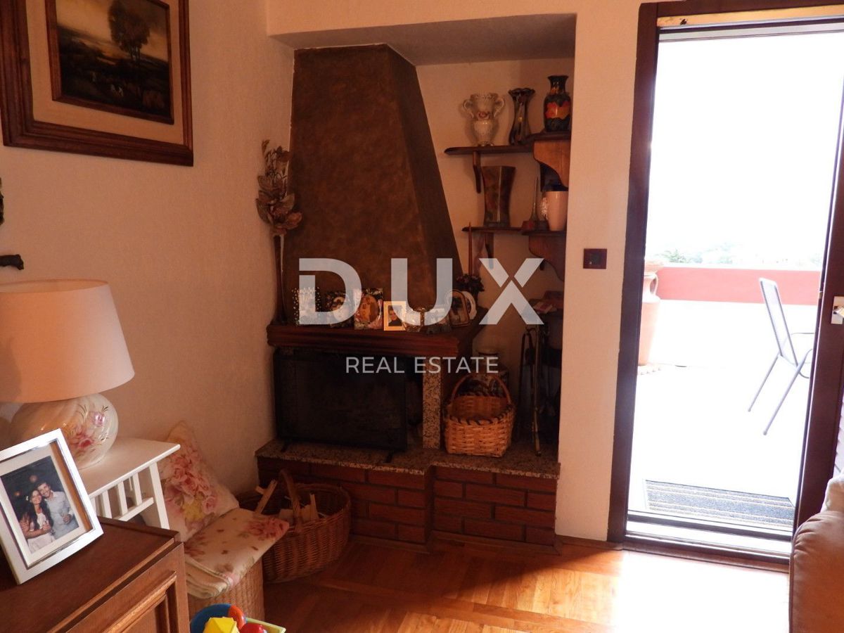ABBAZIA, MATULJI - casa di 400m2 con un appartamento duplex e due appartamenti + giardino di 710m2