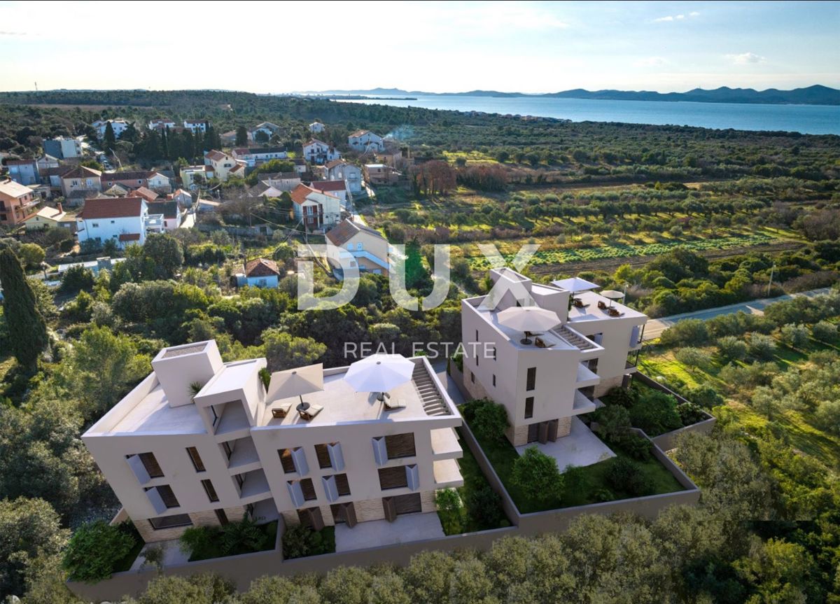 PETRČANE - Lussuoso appartamento con due camere da letto 118m² - con giardino!