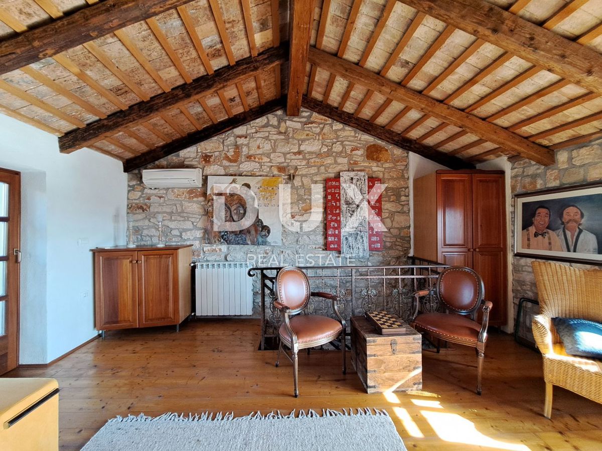 ISTRIA, PARENZO, VABRIGA - casa in pietra ristrutturata con piscina