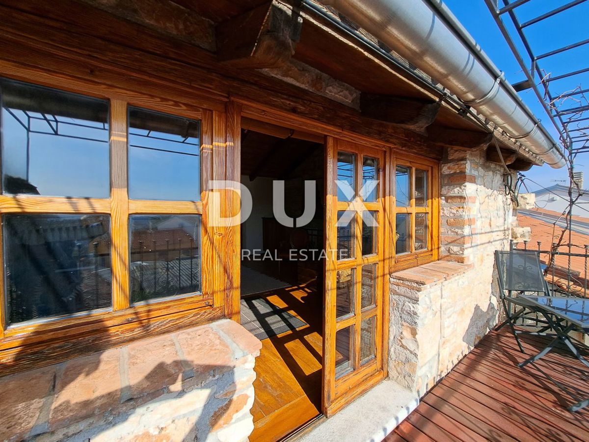 ISTRIA, PARENZO, VABRIGA - casa in pietra ristrutturata con piscina