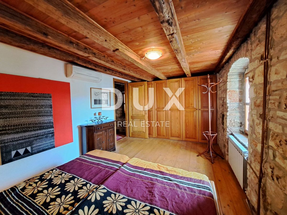 ISTRIA, PARENZO, VABRIGA - casa in pietra ristrutturata con piscina