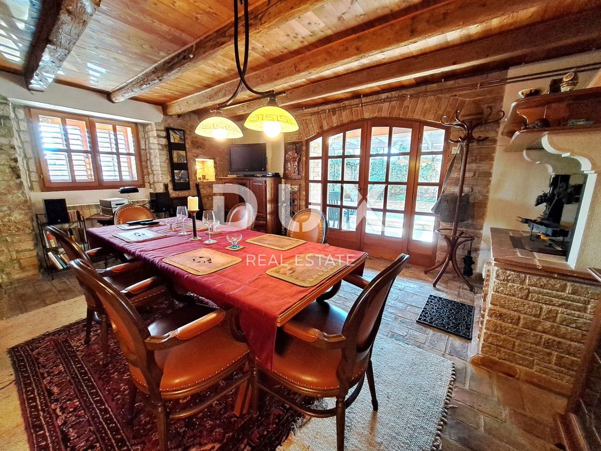 ISTRIA, PARENZO, VABRIGA - casa in pietra ristrutturata con piscina