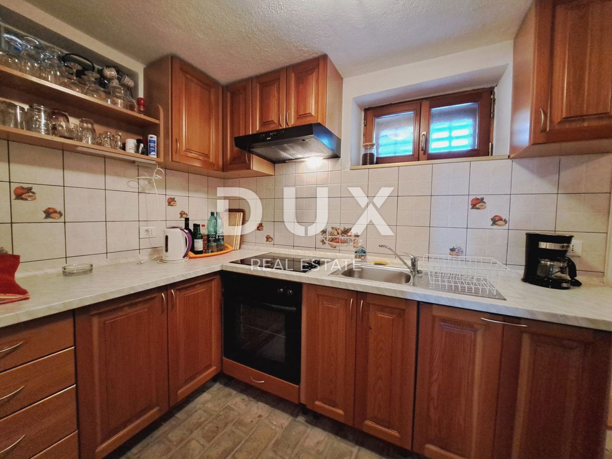 ISTRIA, PARENZO, VABRIGA - casa in pietra ristrutturata con piscina