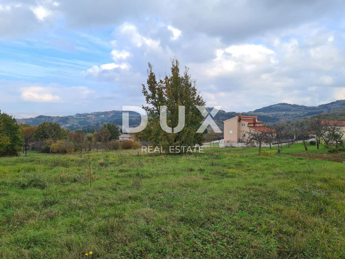 ISTRIA, MONTONA - Terreno edificabile con progetto preliminare