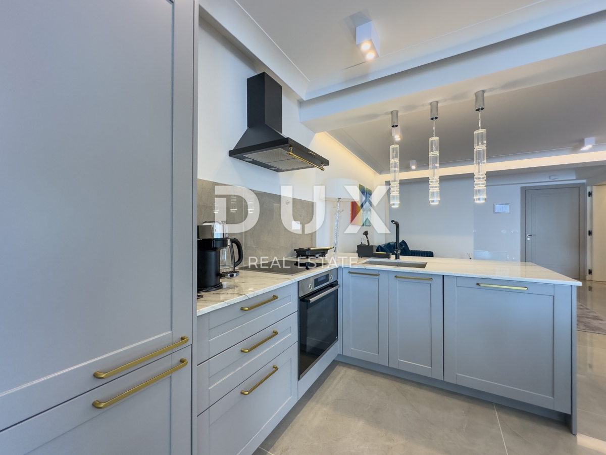 OPATIJA, LOVRAN – Appartamento esclusivo con vista panoramica e piscina