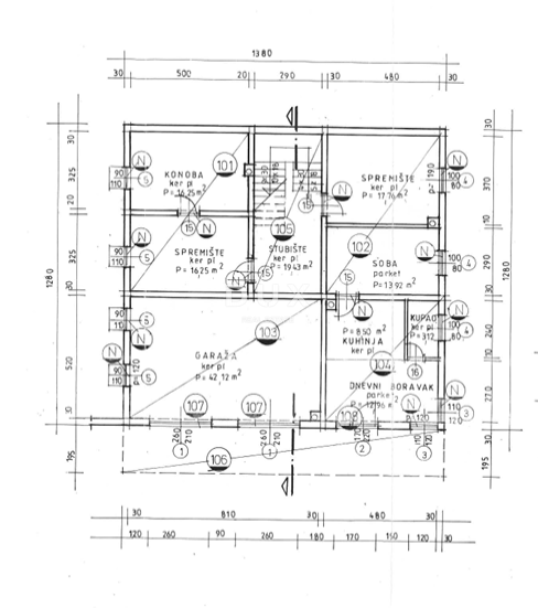 OPATIJA, POBRI - spaziosa casa indipendente con vista mare, giardino e diverse unità abitative