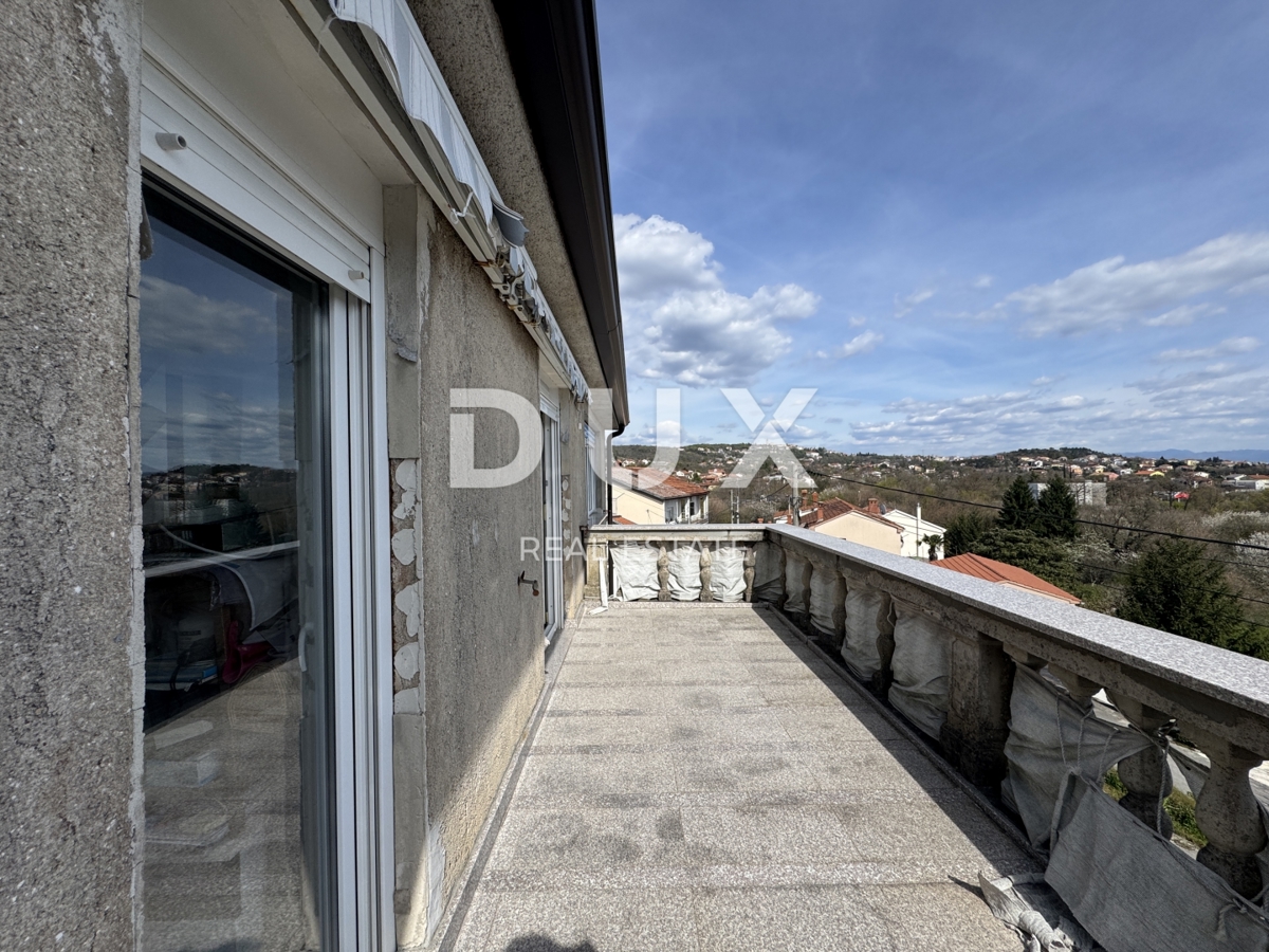 OPATIJA, MATULJI - casa bifamiliare con vista mare con grande potenziale abitativo e di investimento nel Quarnero