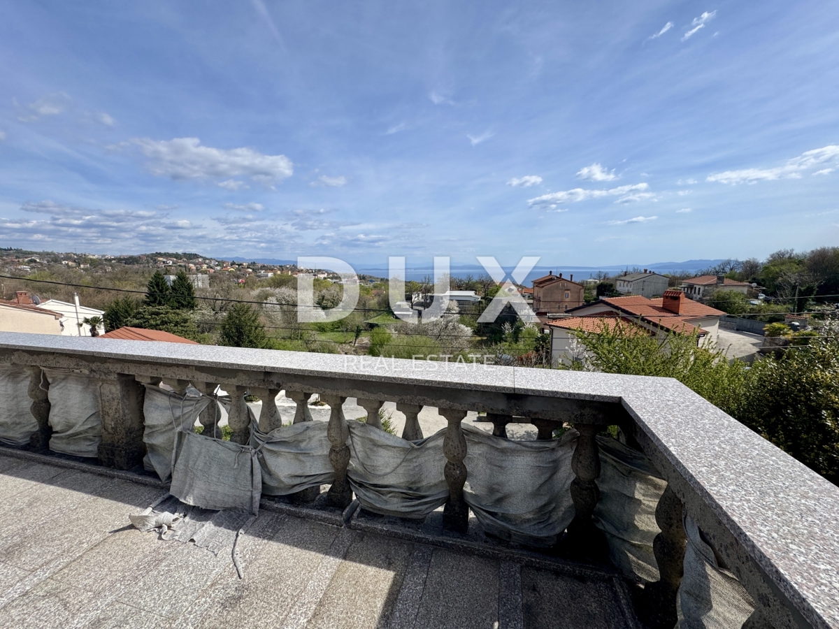 OPATIJA, MATULJI - casa bifamiliare con vista mare con grande potenziale abitativo e di investimento nel Quarnero