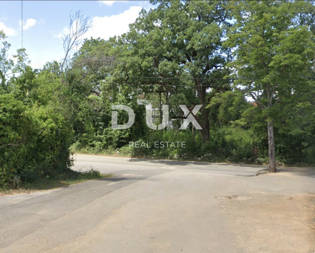 ISOLA DI KRK, SVETI VID DOBRINJSKI - terreno edificabile 4288m2 suddiviso in 7 lotti per ville con piscina/appartamenti 