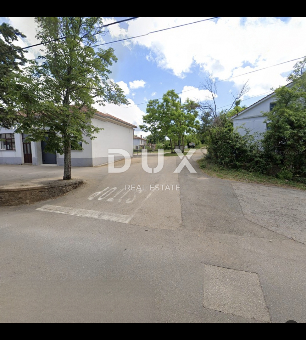 ISOLA DI KRK, SVETI VID DOBRINJSKI - terreno edificabile 4288m2 suddiviso in 7 lotti per ville con piscina/appartamenti 