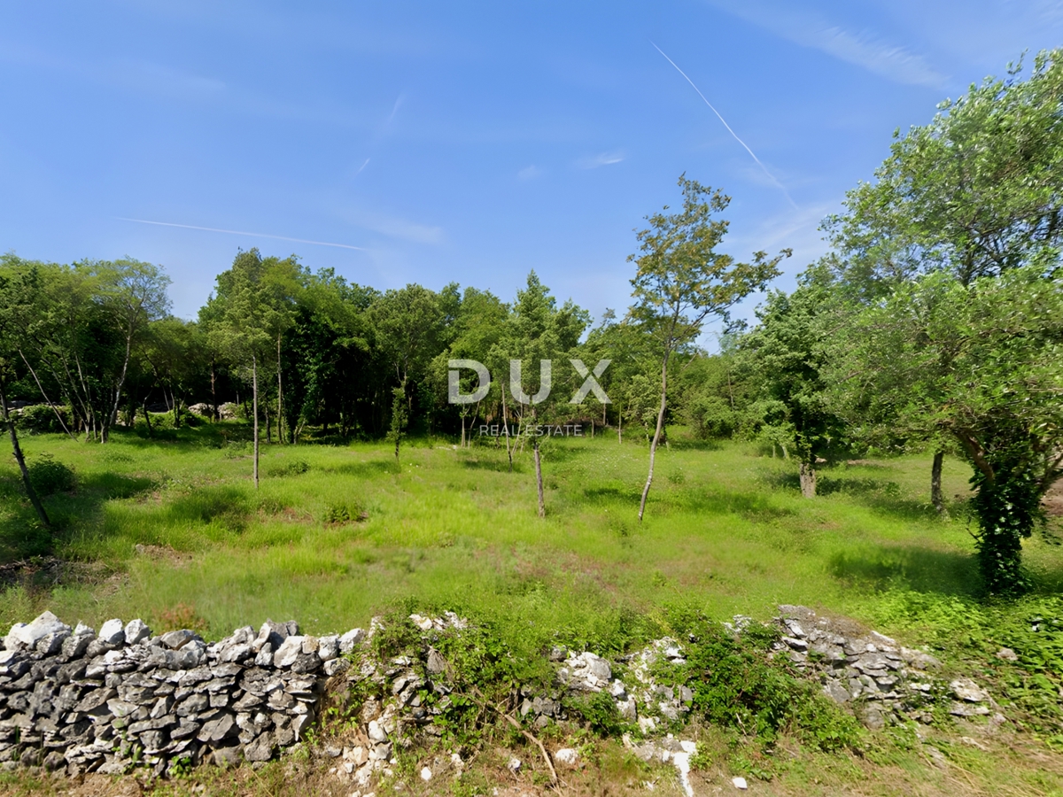 ISTRIA, MARČANA - Comodo terreno edificabile