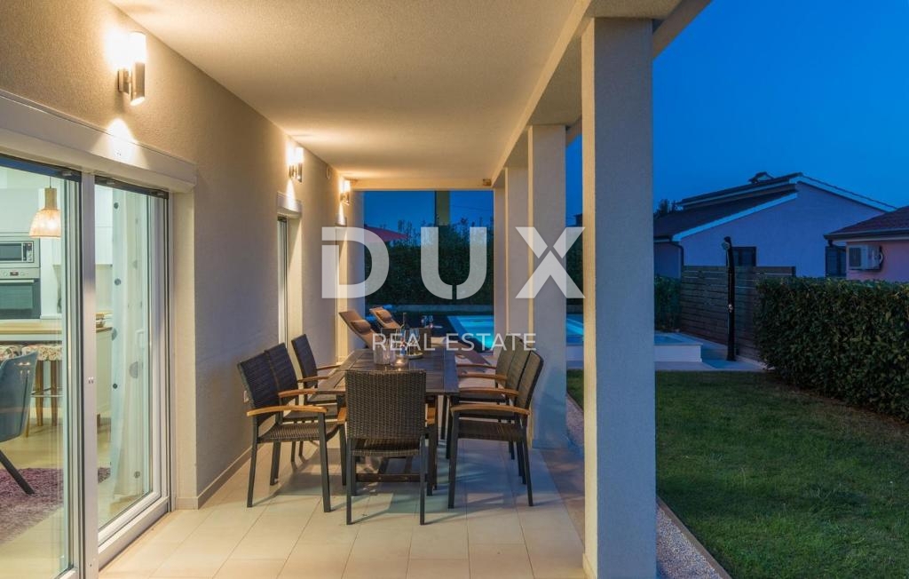 ISTRIA, PARENZO - Villa familiare in posizione tranquilla vicino alla città e alle spiagge