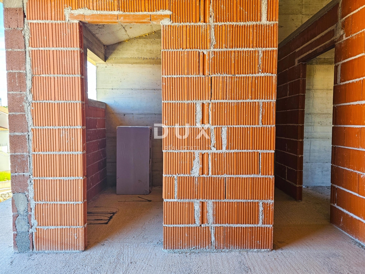 ISOLA DI KRK, MALINSKA - Casa bifamiliare di nuova costruzione in una posizione fantastica!