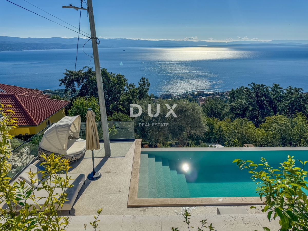 ABBAZIA, LOVRAN - appartamento con vista panoramica sul mare, terrazza e piscina in comune
